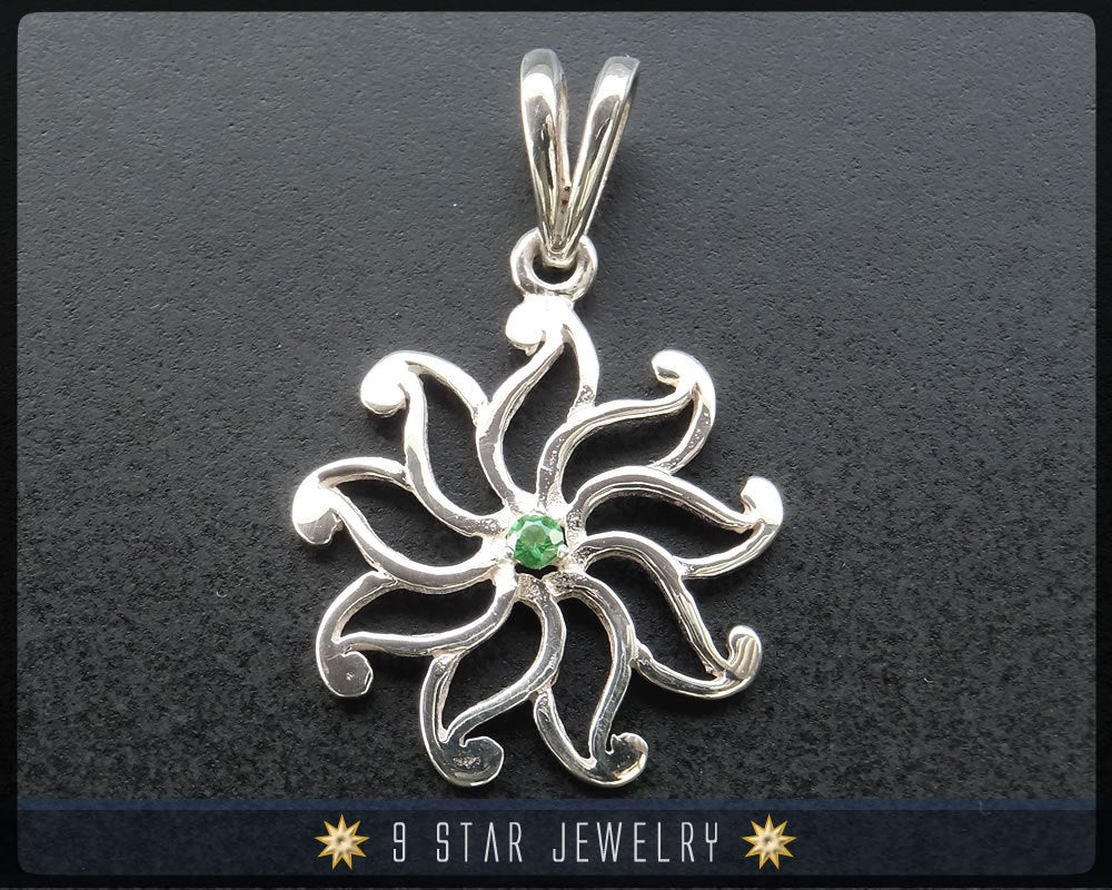 9 Star Flower Sterling Silver Baha'i Pendant with Genuine High Quality Green Tsavorite