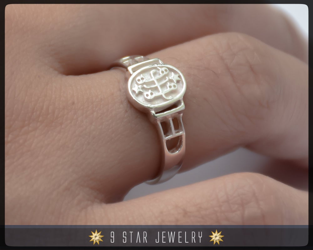 Silver Baha'i Ring Stone Symbol Ring - Sizes 2.5 to 10