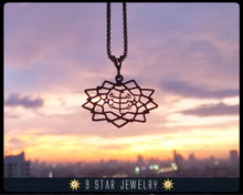 Load image into Gallery viewer, Sterling Silver 9 Star Baha&#39;i Pendant w/ Ring Stone Symbol - BPS26